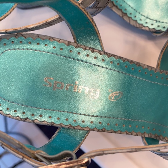 EUC Spring turquoise strappy sandals w/ 3.5” heels sz 38 7.5/8 - Picture 9 of 11
